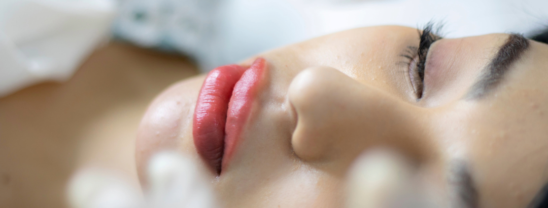 Lip Blushing Course